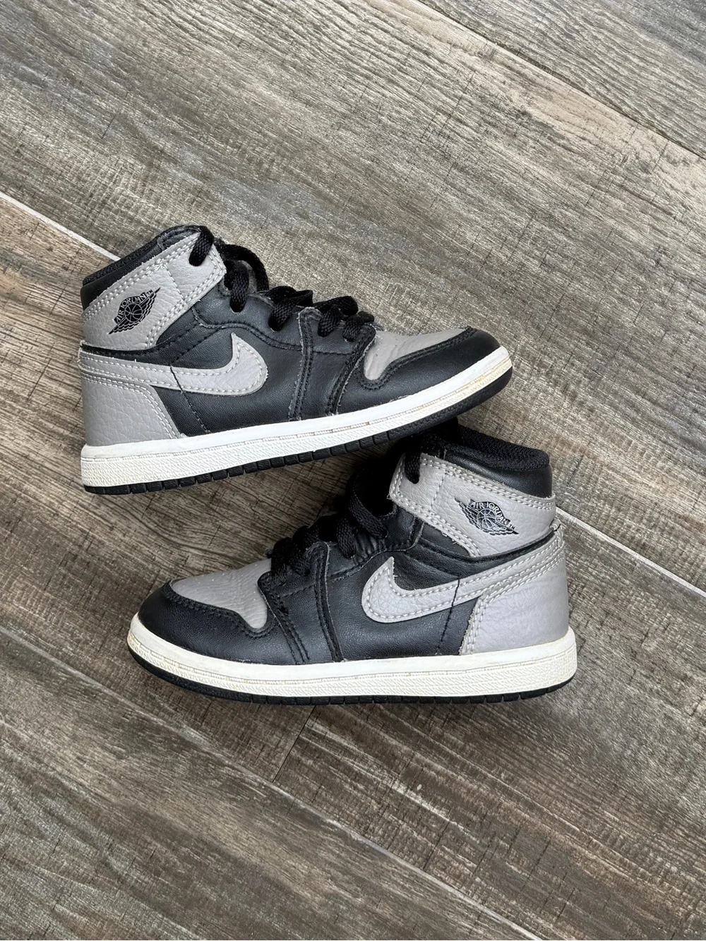 Jordan 1 retro high shadow black grey 8c sneakers shoes